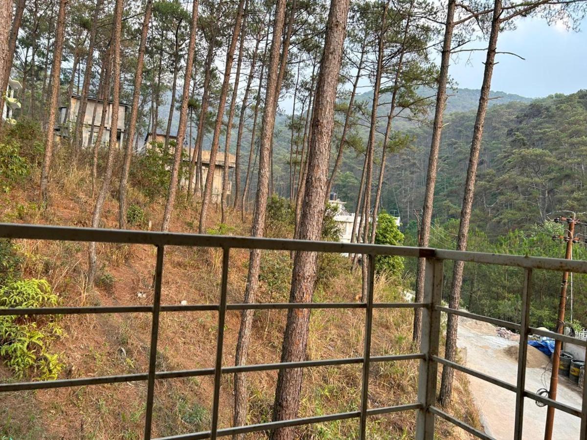 Na-U-Iaka Homestay Shillong Extérieur photo